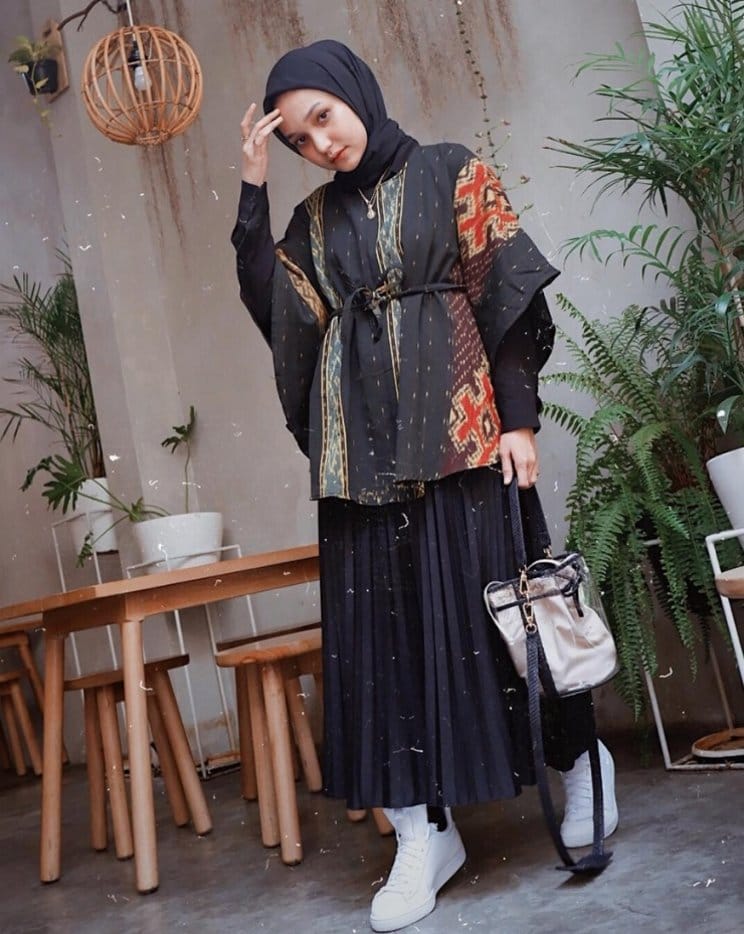 Baju Seragam Batik
