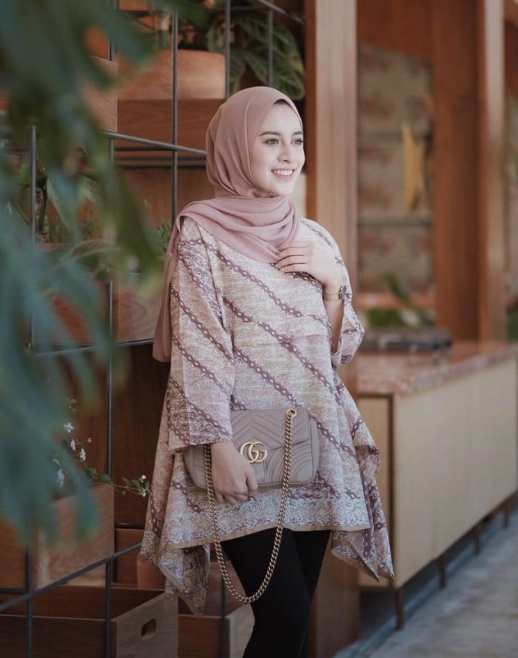 Baju Seragam Batik
